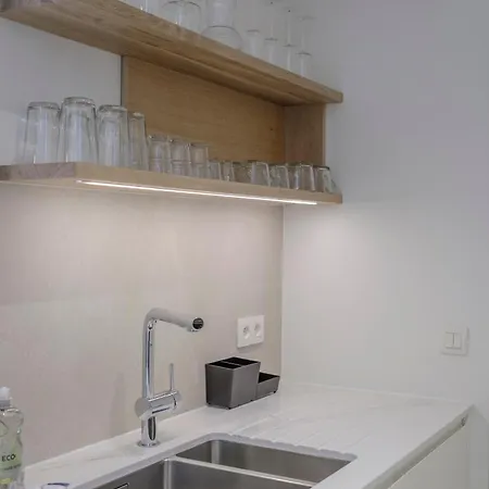 Apartment Chaleureux 1 Proche Ecole Europeenne *